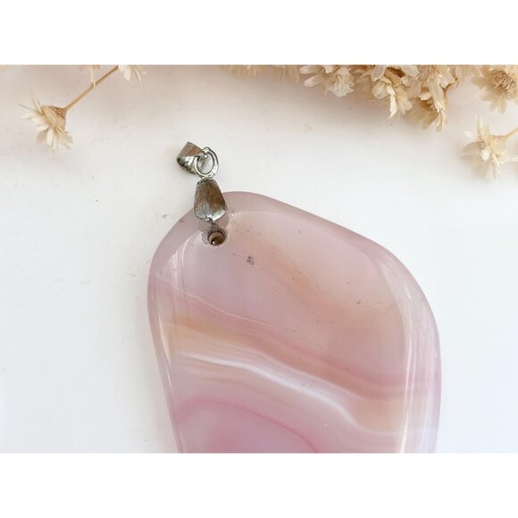 Apricot Polished Banded Agate Crystal Free-Form Sterling Silver Vintage Pendant - Picture 3 of 12